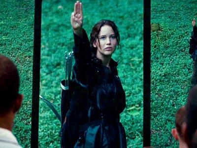 Katniss three-finger salute