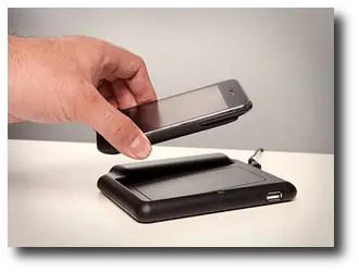 AirVolt iPhone wireless charging system - Photo 1