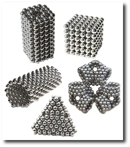 Geek gifts 2009 - shapes you can make with BuckyBalls