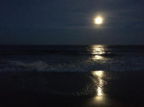 Moonrise over the ocean, Virginia Beach (#2)