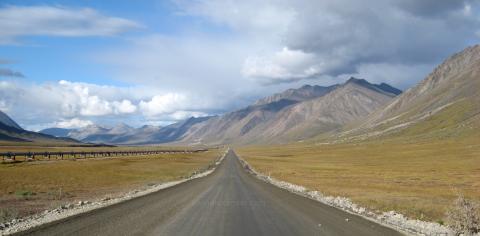 Alaska: The Dalton Highway, the road to Deadhorse and Prudhoe Bay